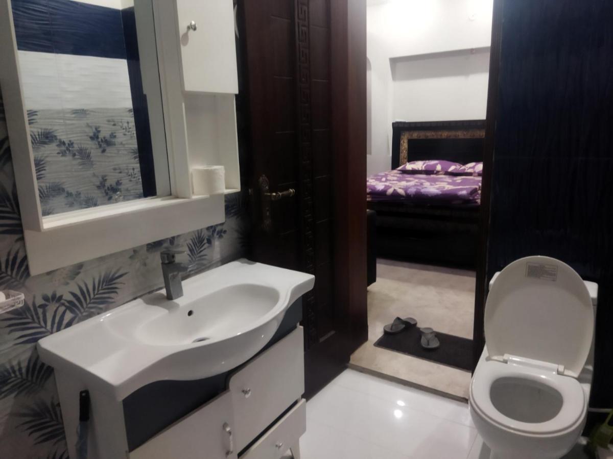 Appartamento Furnished Private Ground Floor - Pasha House Lahore Esterno foto